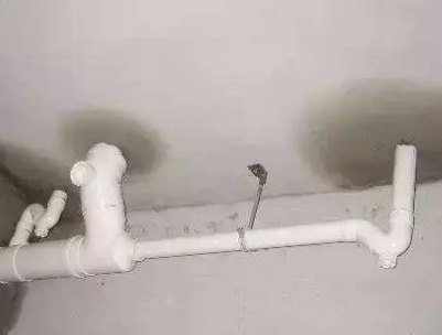 蒸湘卫生间测漏水的几种情景